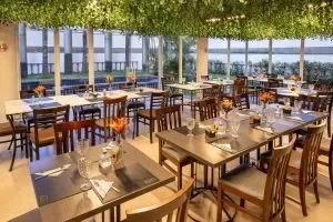 INTERCITYJARDINS-restaurante10-rgvf6yejlj5nbrhabe7e7eh01i45cg7sc5y7hy3g7k